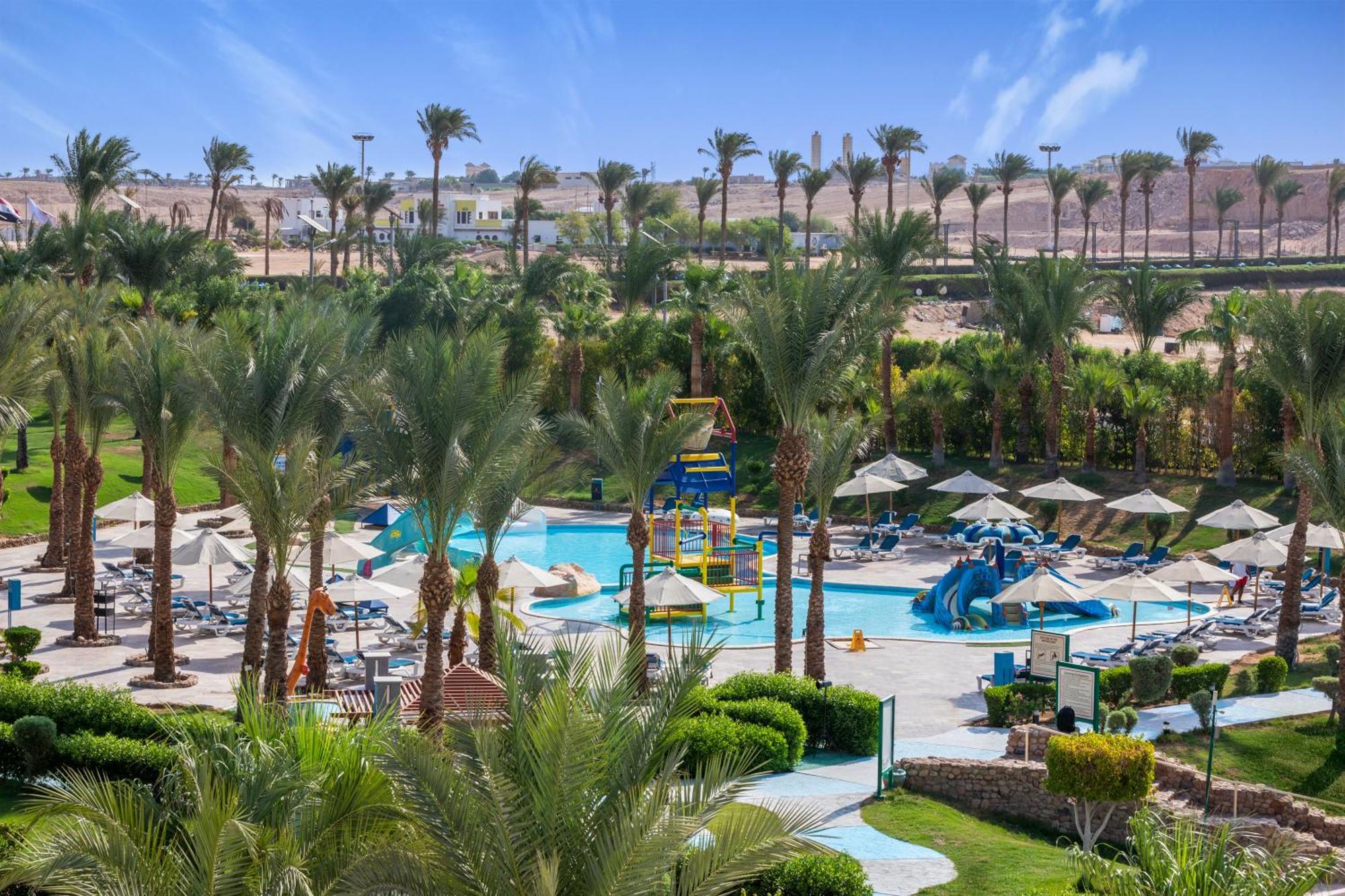 Xperience Kiroseiz Aquapark Premier-Naama Bay Hotell Sharm el-Sheikh Exteriör bild Hilton Luxor Resort